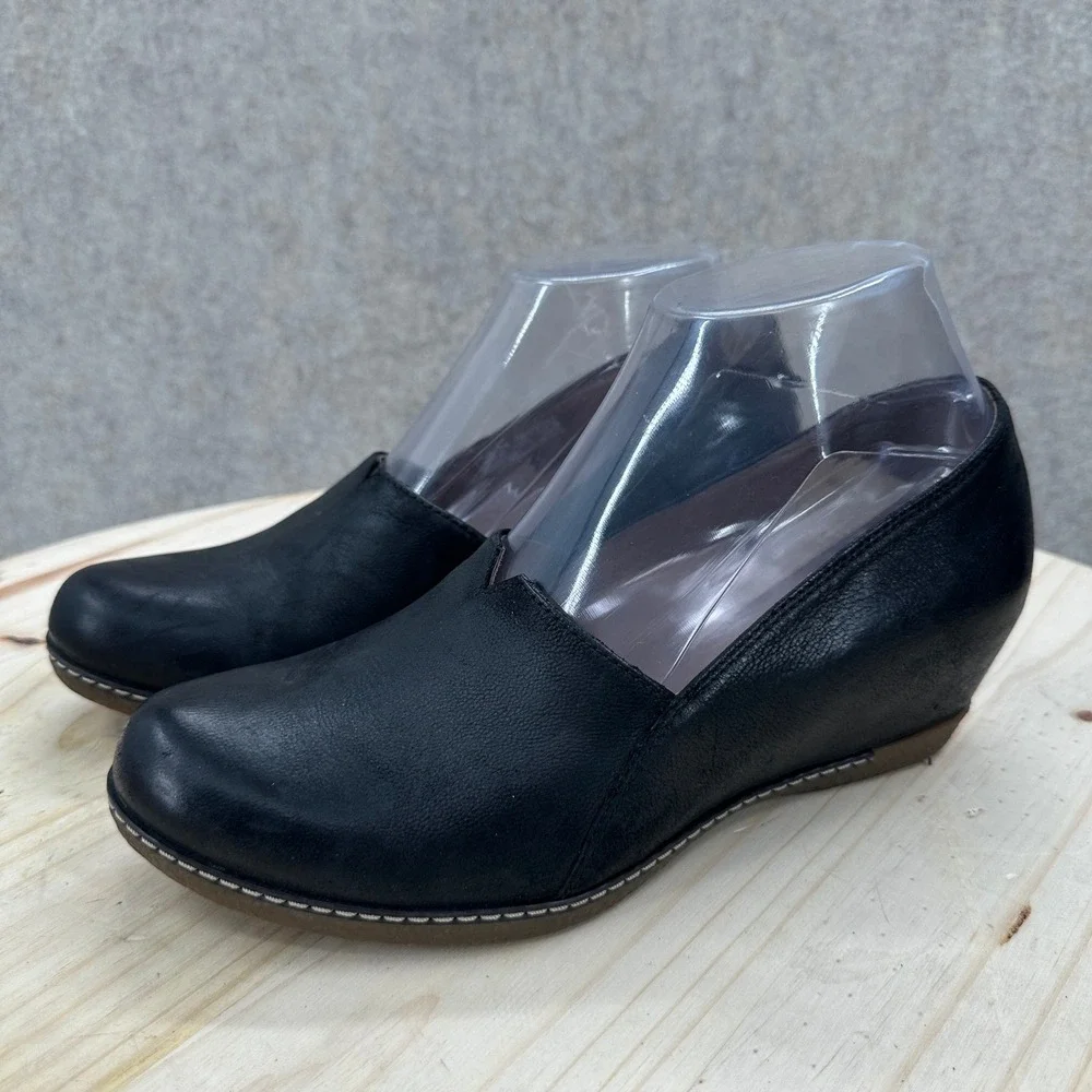 Dansko Liliana Wedge Pumps 7.5-8 Leather V-Cut Slip On Professional Comfort